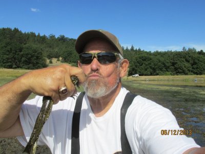 pond fishing 6-12-13 006.JPG