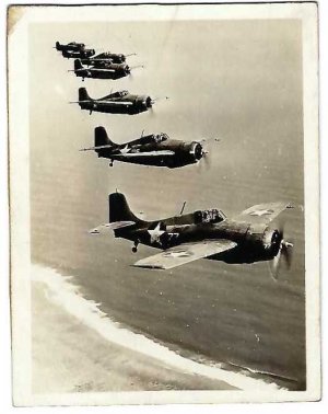 Dad VF23 DEC 1942 105.jpg