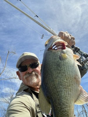 henshaw big bass 7-24-26.jpg henshaw big bass 7-24-26.jpg